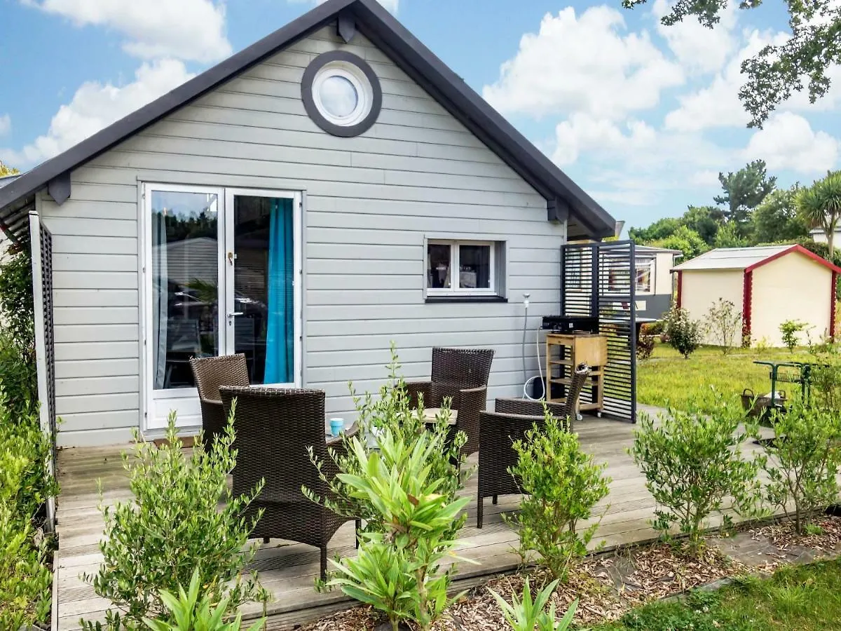 Chalet Le Bois D'Amour By Interhome Dinard